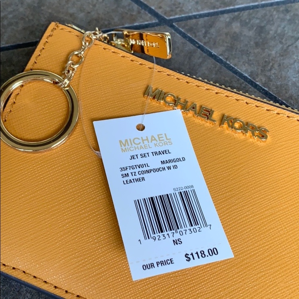 Jet Set Travel Sm TZ Coinpouch W ID Leather - Picture 7 of 16